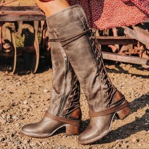 Freebird Coal Tall Laceup boots worn once !